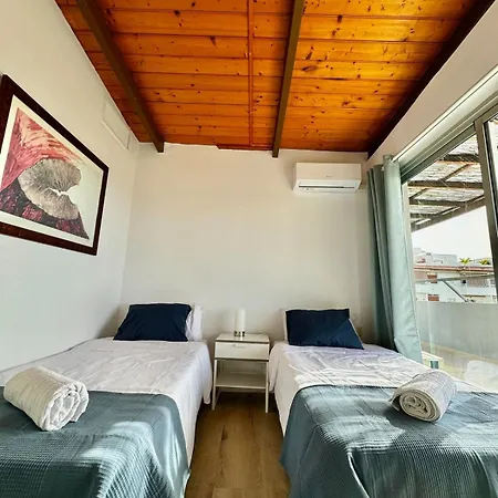 Panoramic Penthouse Zona Apartment *